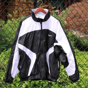 Black and White Vintage Nike Windbreaker Zipup